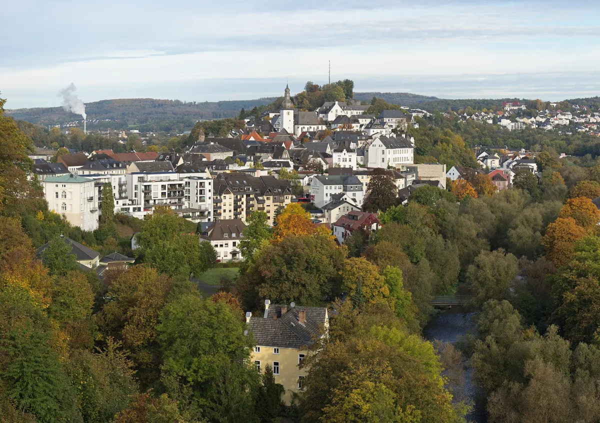 Arnsberger Altstadt auf dem Bergrücken über der Ruhr
