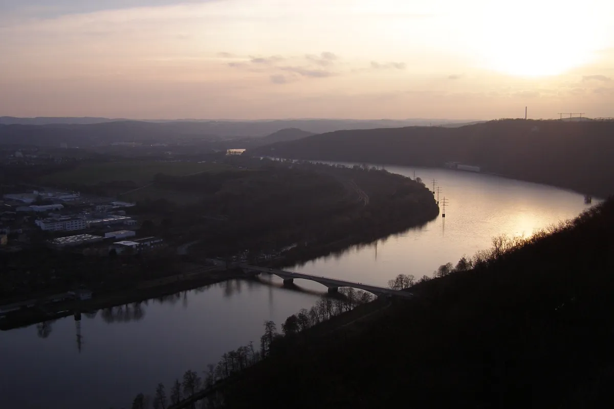Abendstimmung über dem Hengsteysee, gesehen von der Hohensyburg